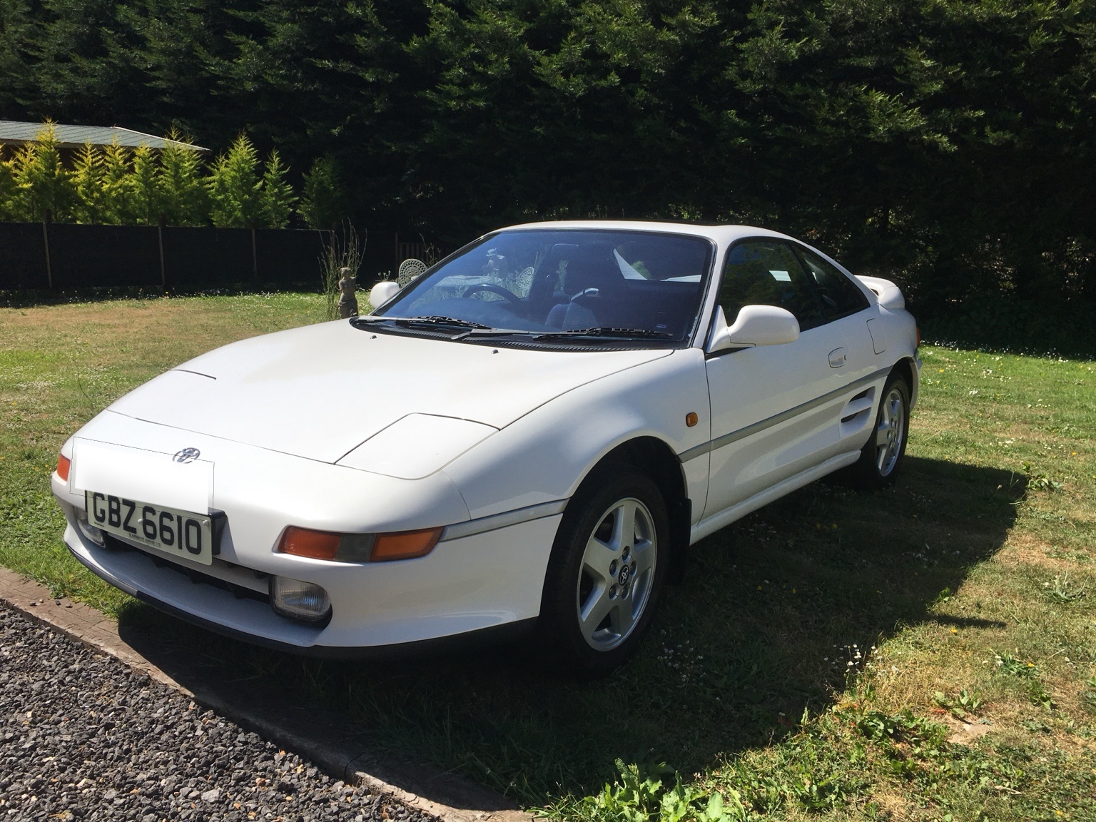 Toyota MR2